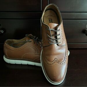 Johnston & Murphy leather oxfords